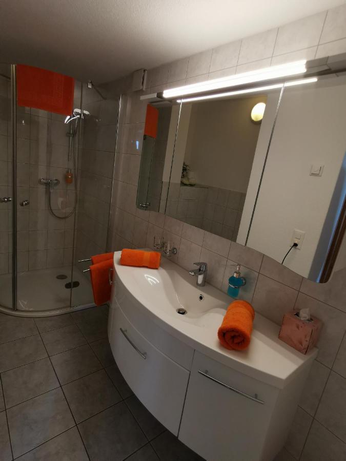 Jurastei 16 Bed and Breakfast Wiedlisbach Buitenkant foto